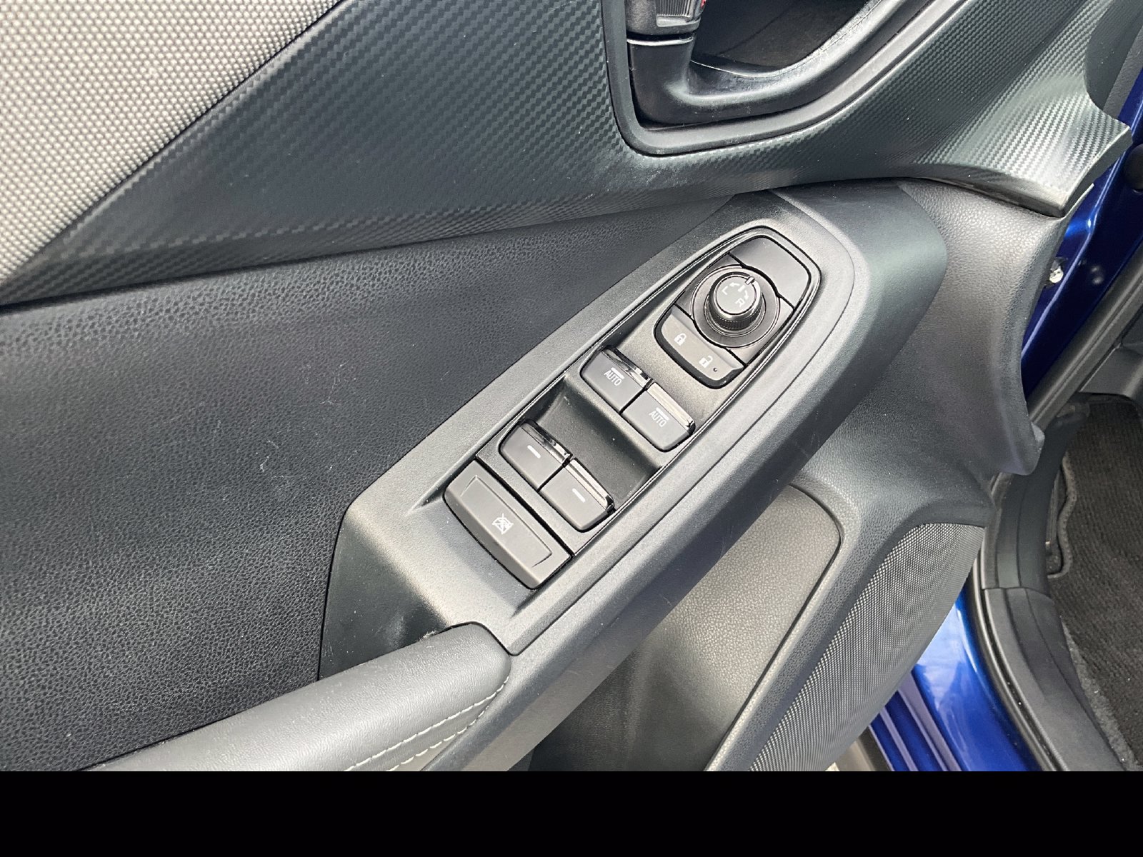 Certified 2024 Subaru Crosstrek 2.0i Premium AWD/4WD image 12