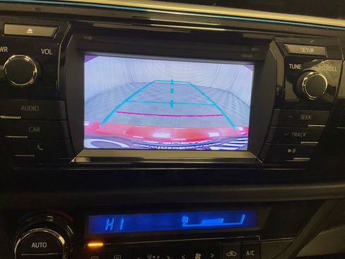 Used 2014 Toyota Corolla S image 8