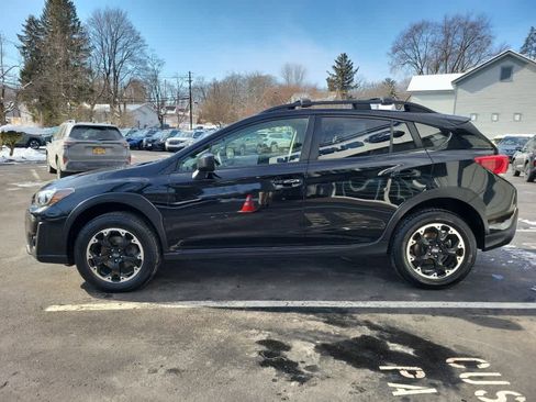 Used 2021 Subaru Crosstrek 2.0i image 7