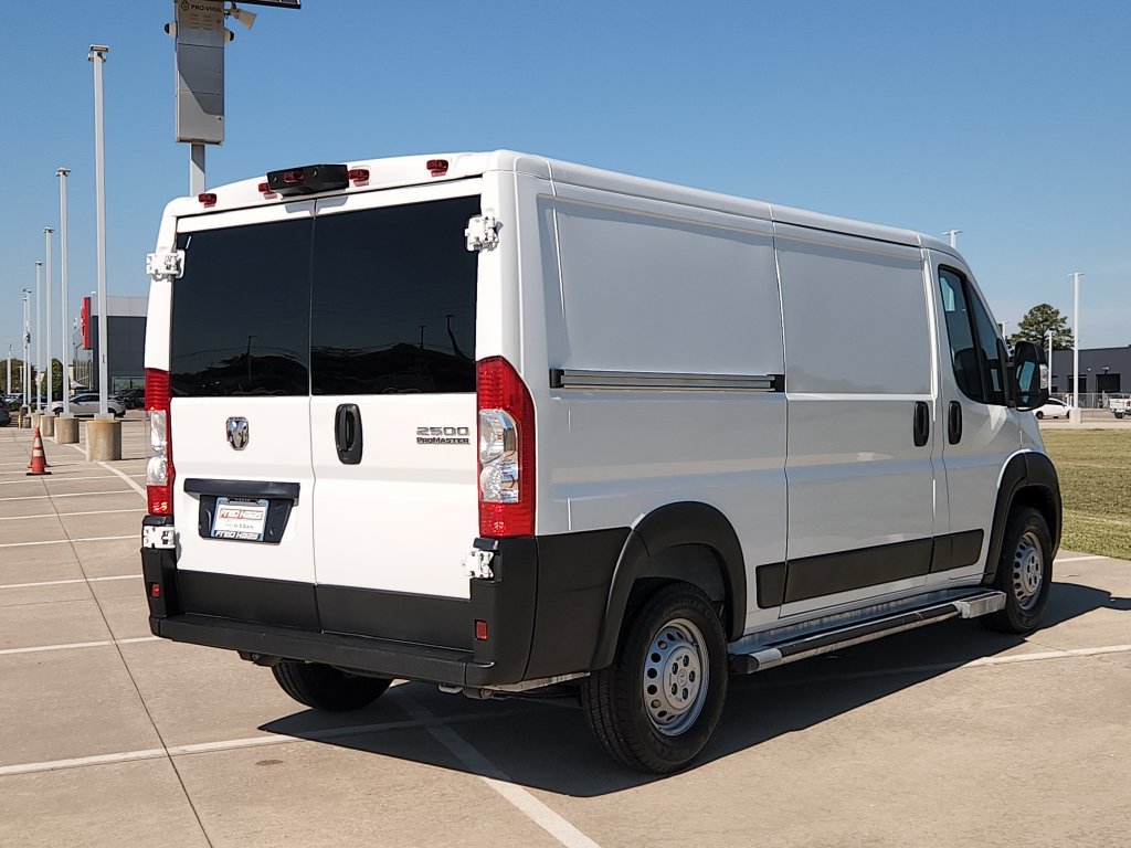 Used 2025 RAM ProMaster 2500 w/ U-Haul Equipment Group FWD image 5