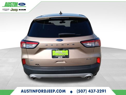 Certified 2021 Ford Escape SE w/ Cold Weather Package image 4