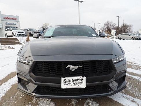 Used 2024 Ford Mustang Coupe image 2