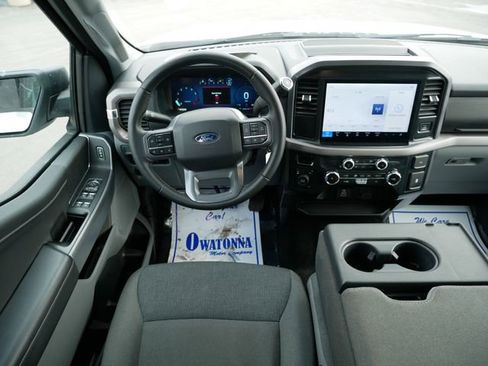 Used 2025 Ford F150 XLT w/ Equipment Group 301A Standard image 9