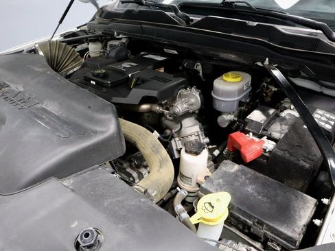 Used 2024 RAM 2500 Big Horn image 17