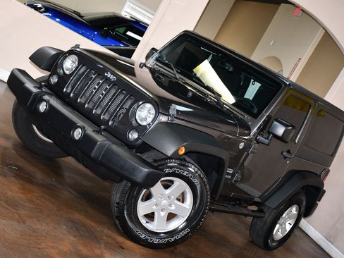 Used 2014 Jeep Wrangler Sport w/ Quick Order Package 24S AWD/4WD image 78