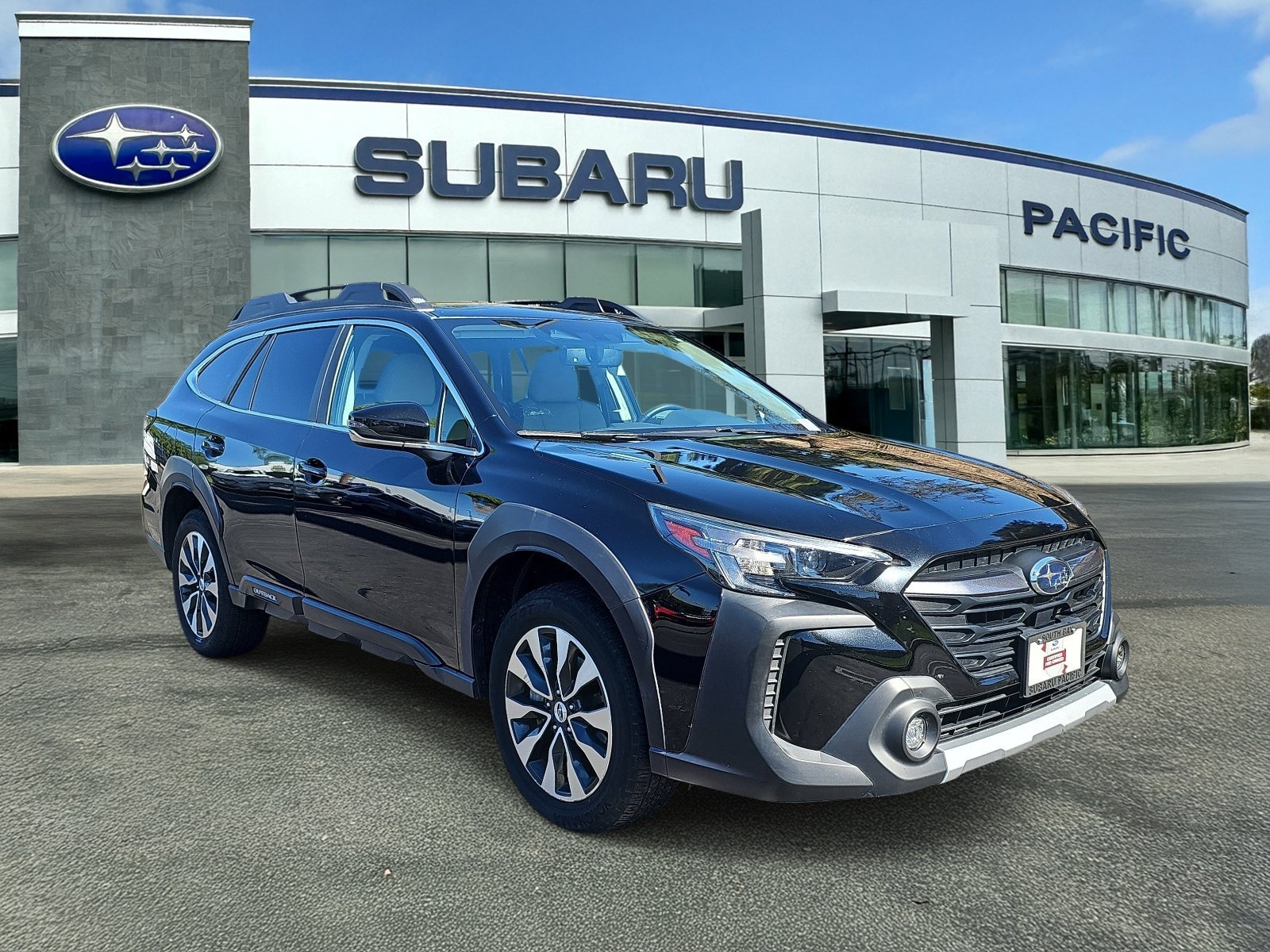Used 2024 Subaru Outback Limited AWD/4WD image 1
