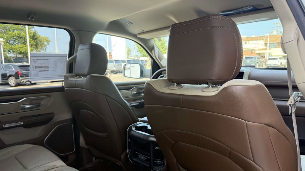 Used 2019 RAM 1500 Laramie AWD/4WD image 52