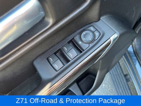 Used 2019 Chevrolet Silverado 1500 RST AWD/4WD image 14
