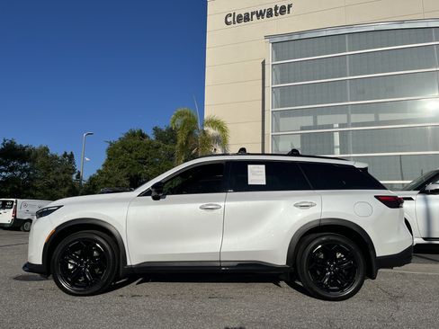 Certified 2026 INFINITI QX60 Sport w/ Dark Cargo Package AWD/4WD image 6