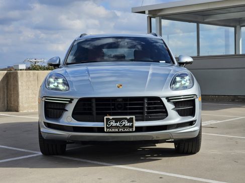 Used 2021 Porsche Macan Turbo image 11
