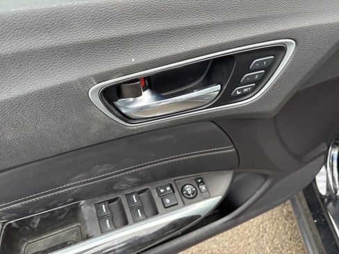 Used 2019 Acura TLX image 15