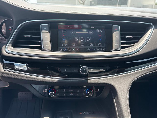 Used 2024 Buick Enclave Avenir w/ Avenir Technology Package AWD/4WD image 4