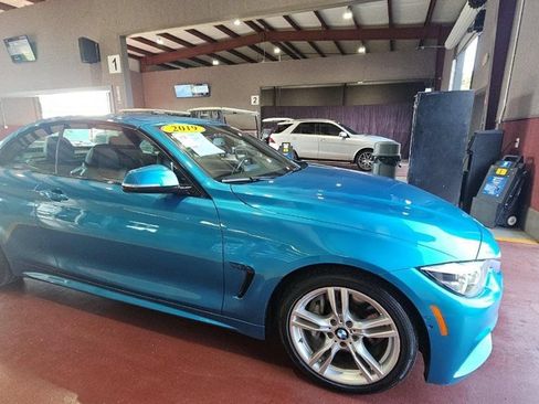 Used 2019 BMW 440i Convertible RWD image 3