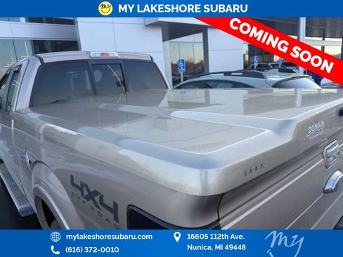 Used 2011 Ford F150 Lariat w/ Lariat Chrome Pkg image 10