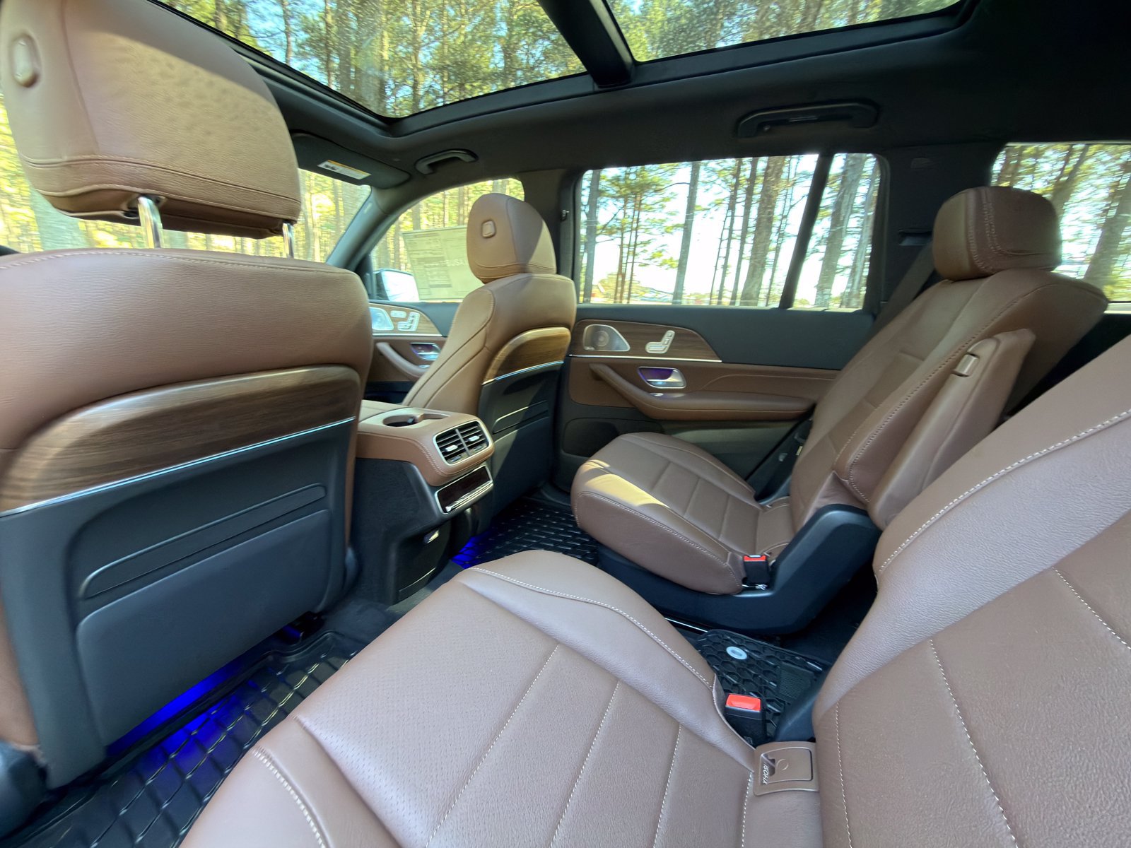 Used 2026 Mercedes-Benz GLS 450 4MATIC image 14