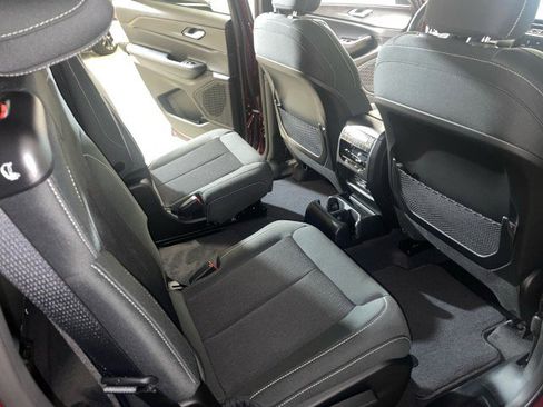 New 2026 Jeep Grand Cherokee L Laredo w/ MOPAR Finishing Package image 19