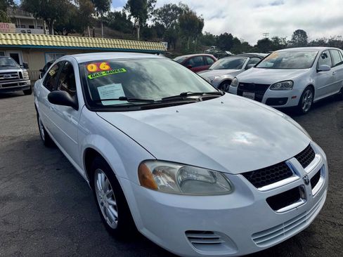 Used 2006 Dodge Stratus SXT image 1
