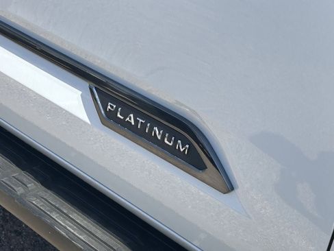 Used 2026 Toyota Sequoia Platinum AWD/4WD image 5
