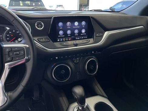 Used 2022 Chevrolet Blazer LT w/ Sound & Technology Package image 16