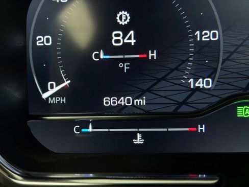 Used 2025 GMC Sierra 1500 AT4X image 33