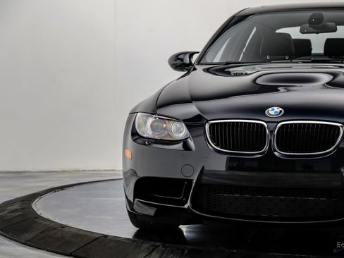 Used 2011 BMW M3 Sedan RWD image 30