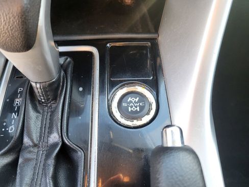 Used 2019 Mitsubishi Eclipse Cross LE image 4