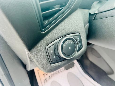 Used 2017 Ford Escape SE w/ SE Cold Weather Package image 17