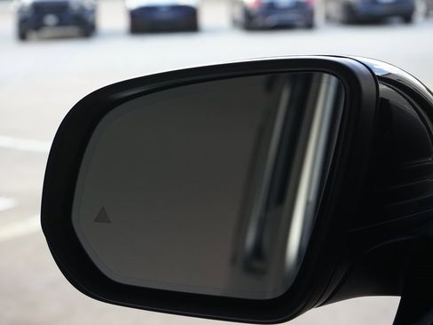 Used 2021 Mercedes-Benz G 550 image 21