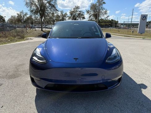 Used 2023 Tesla Model Y Performance image 2