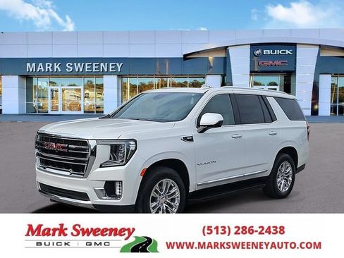 Used 2023 GMC Yukon SLT w/ SLT Premium Package AWD/4WD image 1