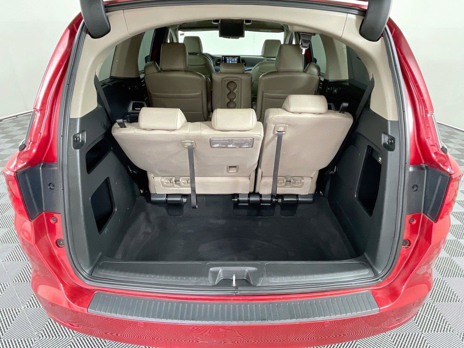 Certified 2024 Honda Odyssey Touring image 28