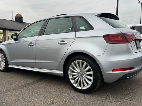 Used 2016 Audi A3 e-tron Premium w/ 17" Wheel Package image 4