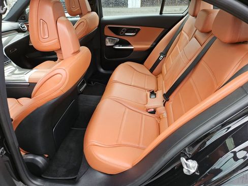 Used 2022 Mercedes-Benz C 300 4MATIC Sedan image 14
