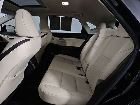 Used 2017 Lexus NX 200t FWD image 10