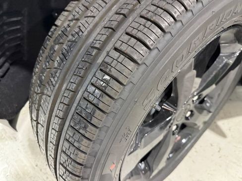 New 2025 Jeep Grand Cherokee Limited image 5