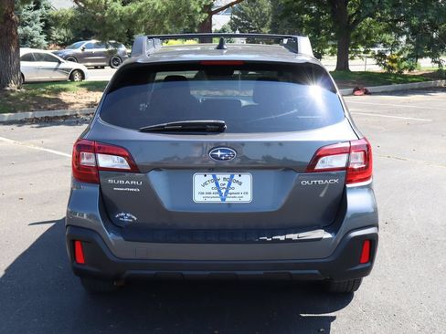 Used 2018 Subaru Outback 2.5i Premium AWD/4WD image 6