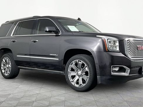 Used 2016 GMC Yukon Denali w/ Open Road Package AWD/4WD image 3