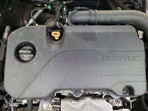 Used 2021 Chevrolet Malibu RS image 30