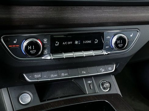 Used 2021 Audi Q5 2.0T Premium image 15