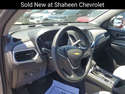Certified 2024 Chevrolet Equinox LT w/ LPO, Floor Liner Package FWD image 8