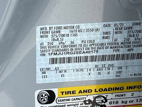 Used 2025 Ford Expedition Tremor AWD/4WD image 37