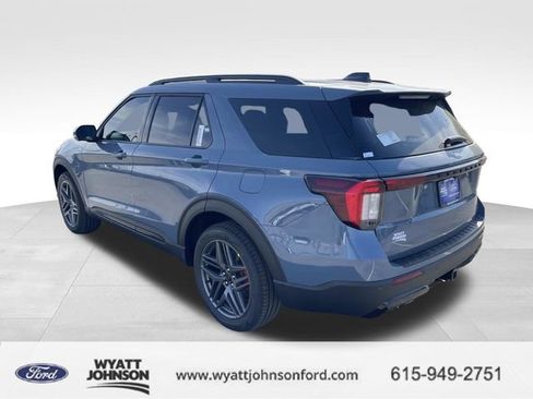 New 2026 Ford Explorer ST-Line RWD image 5