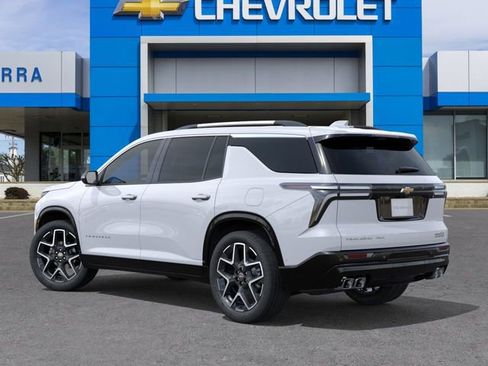 New 2026 Chevrolet Traverse High Country w/ LPO, Floor Liner Package AWD/4WD image 3