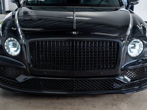 Used 2020 Bentley Flying Spur W12 image 16