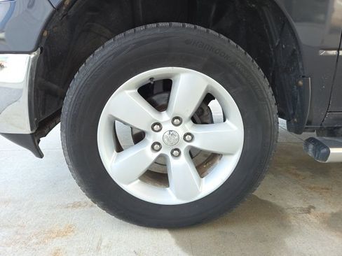 Used 2015 RAM 1500 Classic SLT w/ Luxury Group AWD/4WD image 59