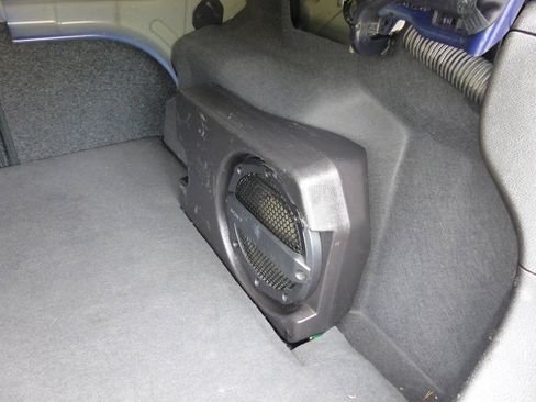 Used 2017 Ford Focus SEL FWD image 39