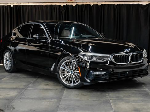 Used 2017 BMW 530i w/ Premium Package RWD image 9