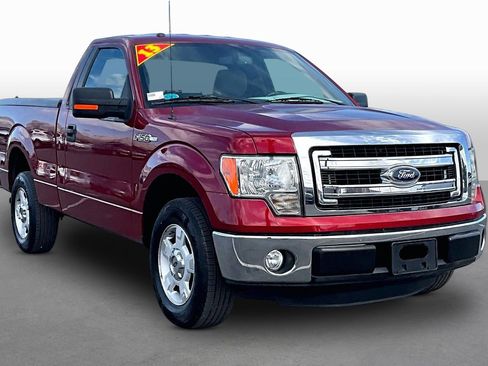 Used 2013 Ford F150 XLT w/ Mid Equipment Group image 9