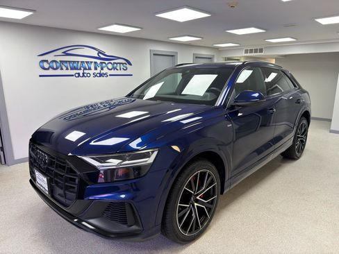 Used 2021 Audi Q8 Premium Plus w/ Premium Plus Package AWD/4WD image 2