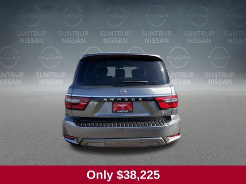 Used 2024 Nissan Armada SL image 4